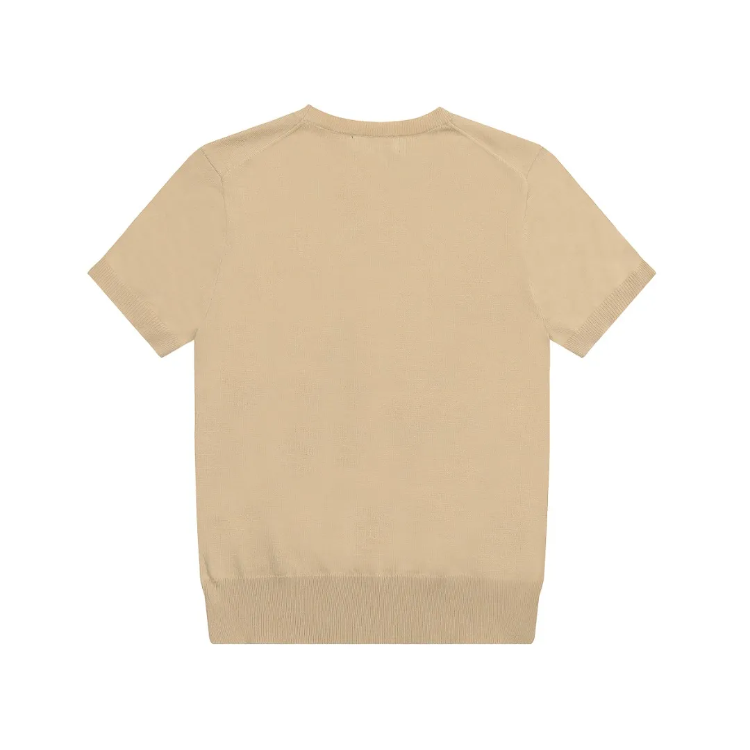 🅿️156 "Top quality" Style number: DS008# (not off the shelves all year round) [Ralph Lauren round neck solid color pony embroidered logo knitted short sleeves] ✅Ralph Lauren classic basic versatile knitted short sleeves for all seasons ✅Main supplier platform live broadcast Wholesale entity Replenish if out of stock Not off the shelf ✅ZP quality 1:1 version Scan the code to enter the GF website Counter quality ✅Detailed quality is the only one in Guangzhou Imported quality cotton yarn, focusing on high-end, cost-effective, good quality needless to say ✅The version is restored to the original version, loose, comfortable and stress-free, simple is high-end, classic is timeless ✅The upper body is simple and easy to match, a must-have for goddess ootd. Good-looking clothes are never picky. A must-have in the goddess' wardrobe. Size: S-XL Color: Army green, off-white, black, light pink, khaki, navy, light blue, mint green